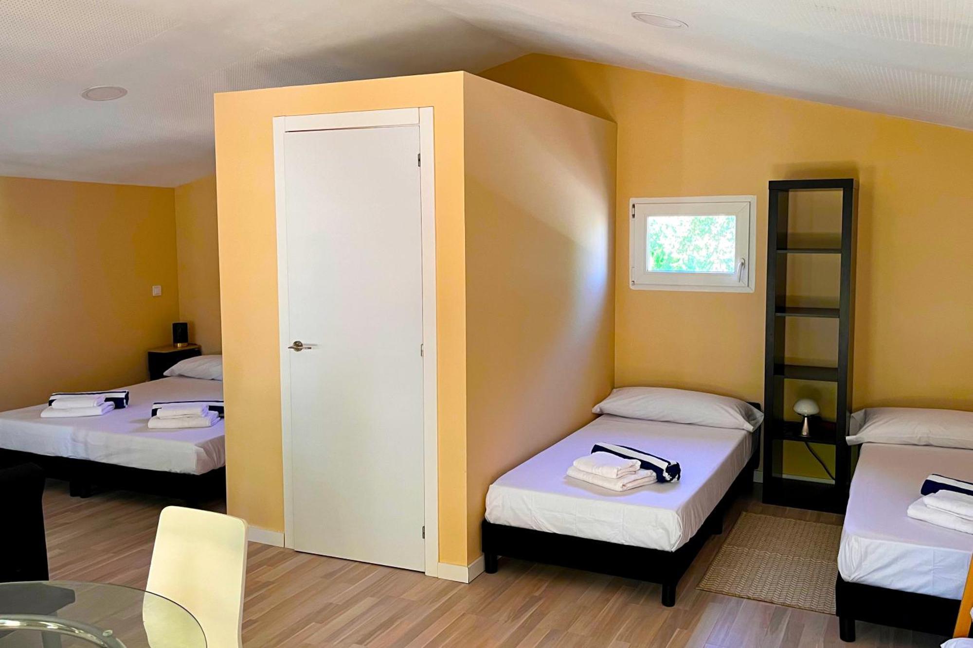 Fee4Me Cabin With Pool And Garden San Martín de la Vega Eksteriør bilde