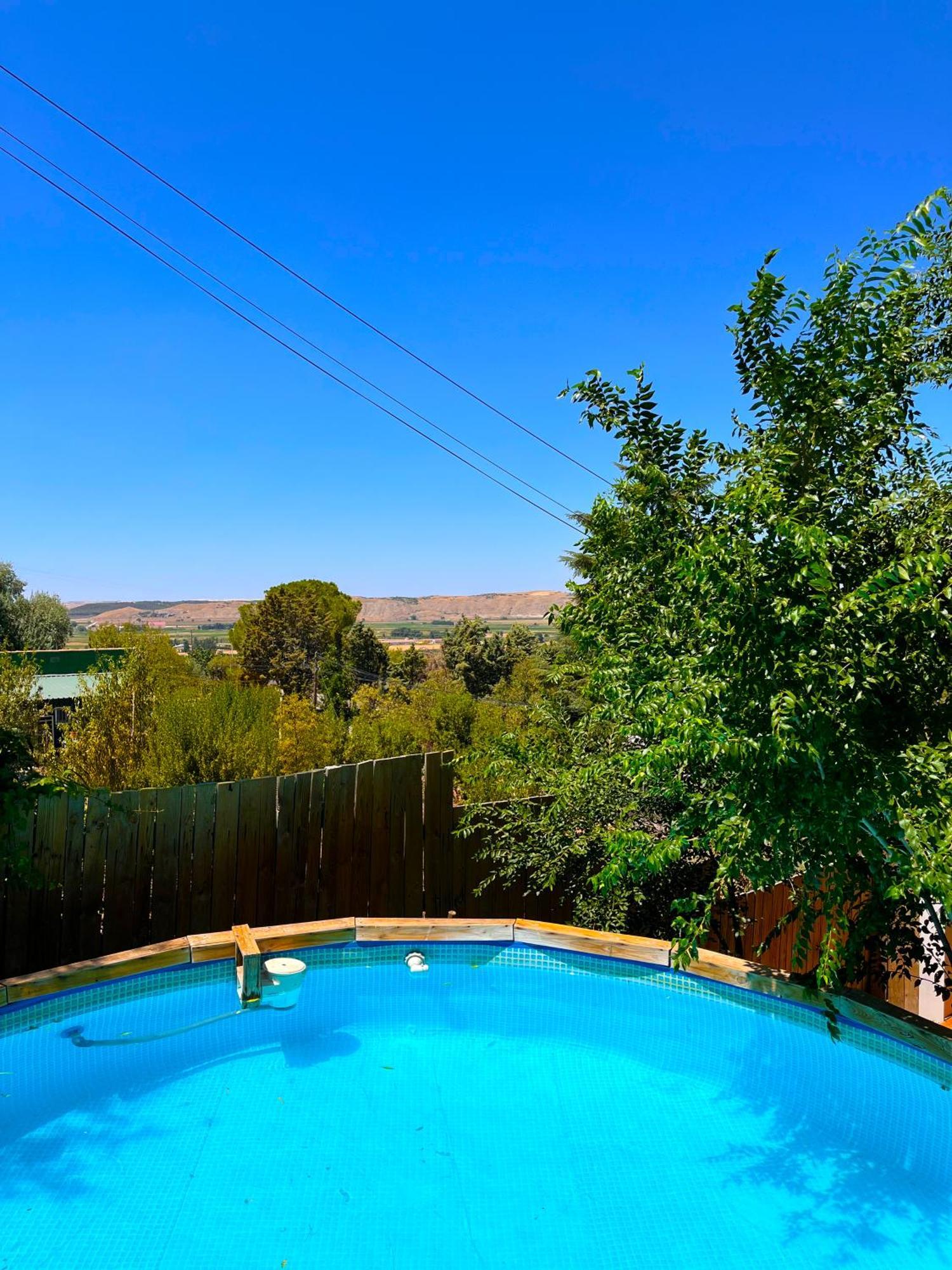 Fee4Me Cabin With Pool And Garden San Martín de la Vega Eksteriør bilde